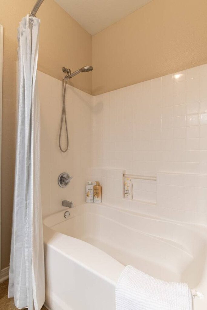 187633 495648 Zfdbx41nc2euL72WXMYGyObPXNTg r0zIb8c pplUC8 69b063e76ca65.jpg